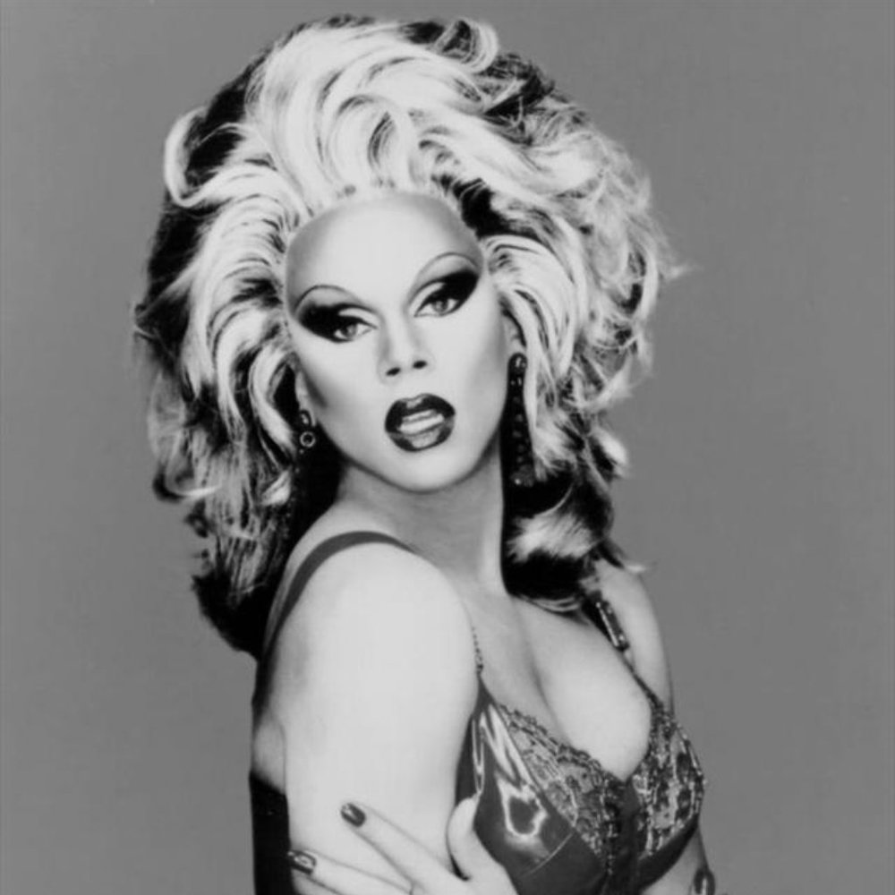 Meet your Posher, Happy